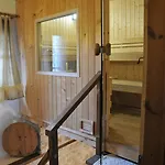 Valkanovi House בית נופש *