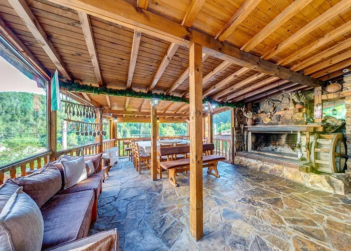 Valkanovi House Holiday home *