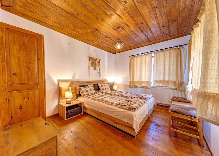 Valkanovi House Pamporovo