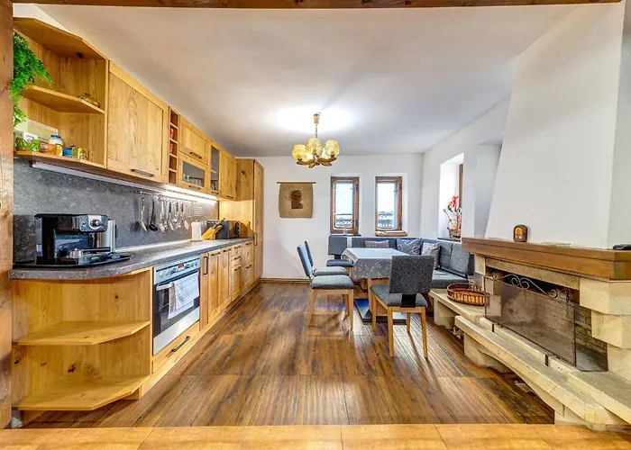 Valkanovi House Holiday home *